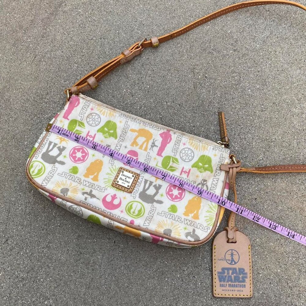 Dooney & Bourke Star Wars crossbody bag - Picture 7 of 8